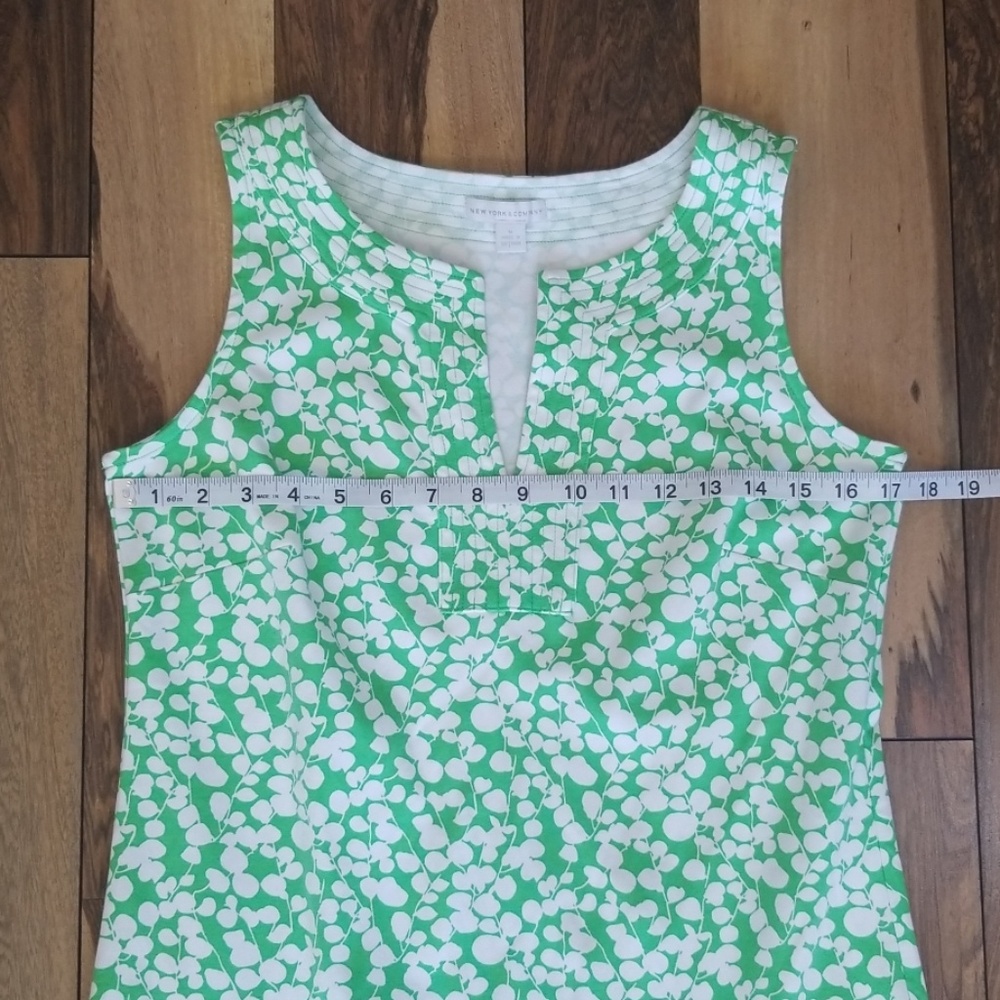 New York and Company sleeveless dress - Picture 3 of 8
